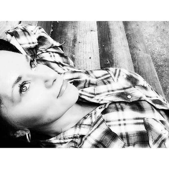 Meet your Posher, Jean - Picture 1 of 1